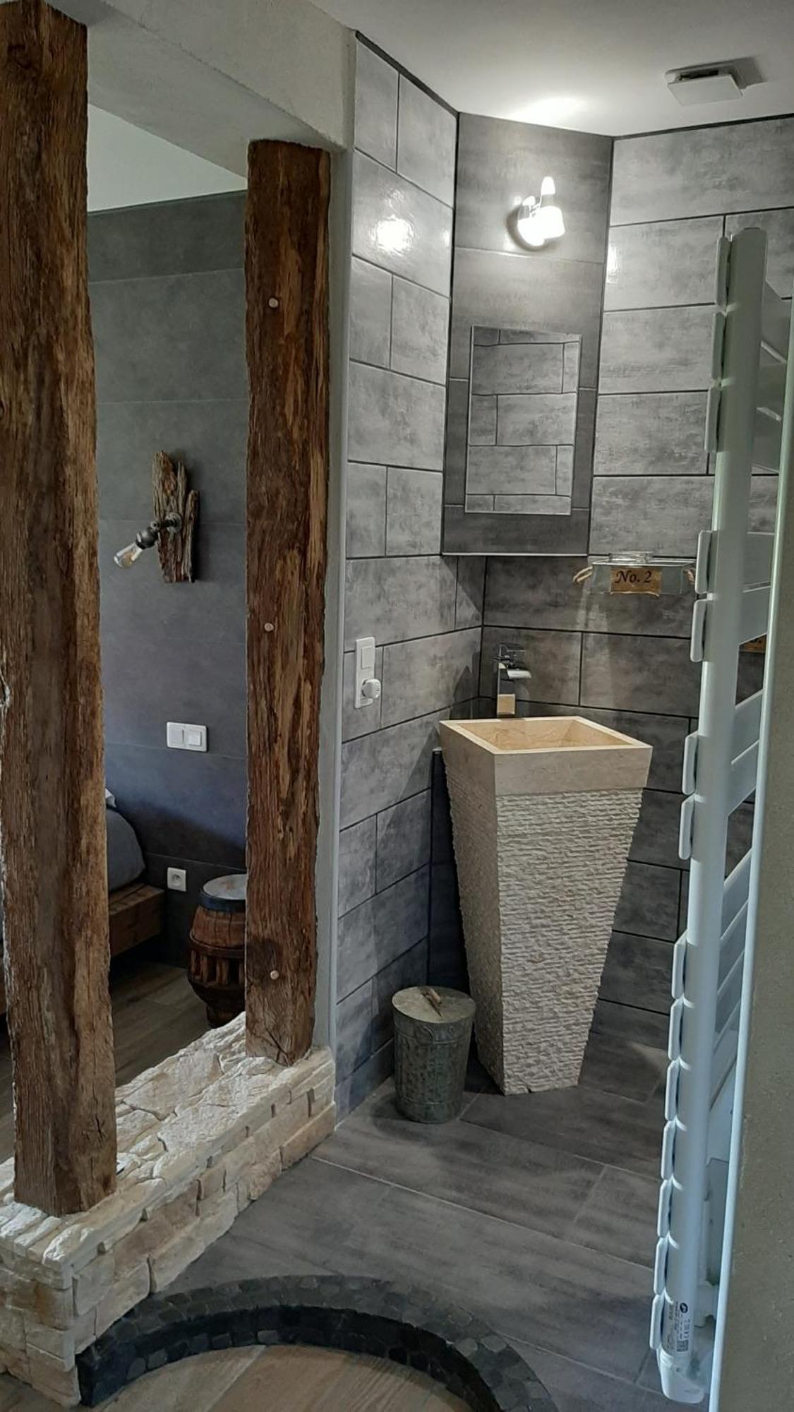 La Berrycurienne Proche Du Zoo De Beauval Saint-Aignan Avec Sdb, Wc Et Spa Privatif Pour Chaque Chambre Luçay-le-Mâle Oda fotoğraf